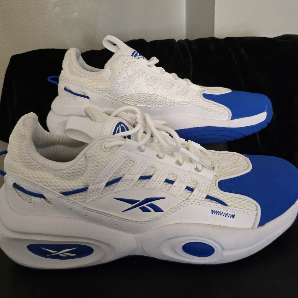 Reebok Solution Men's 11 Electric Blue Athletic Shoes